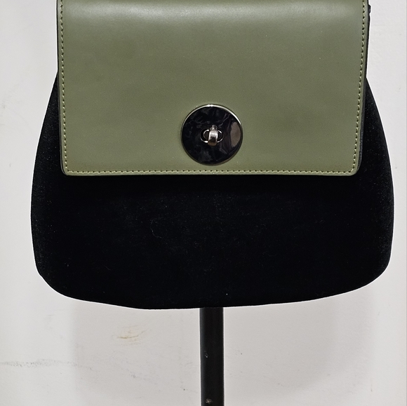 VERA PELLE Crossbody/Handbag Olive Green with Chain - Picture 4 of 12